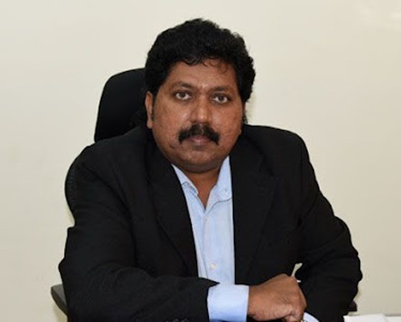 Dr Saji D Souza